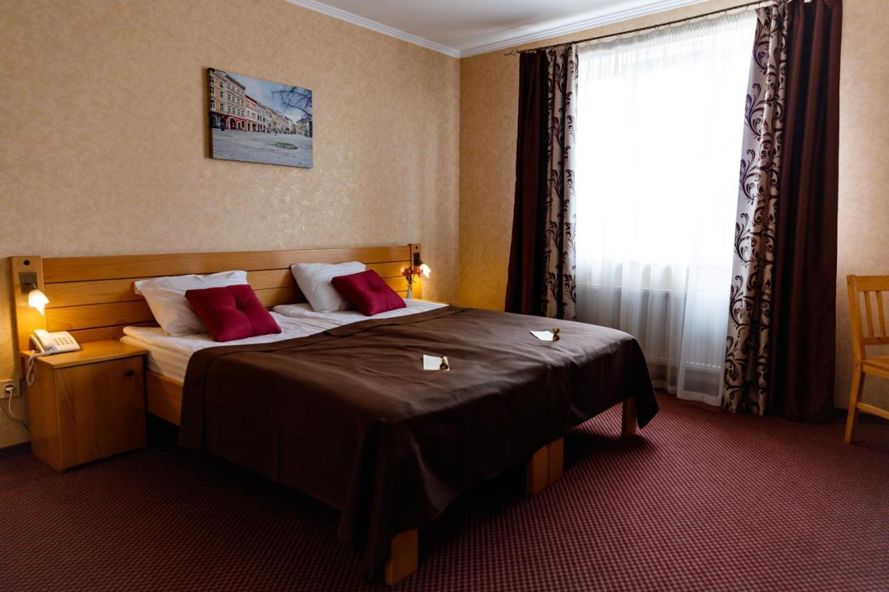 Argo Hotell Lviv Eksteriør bilde
