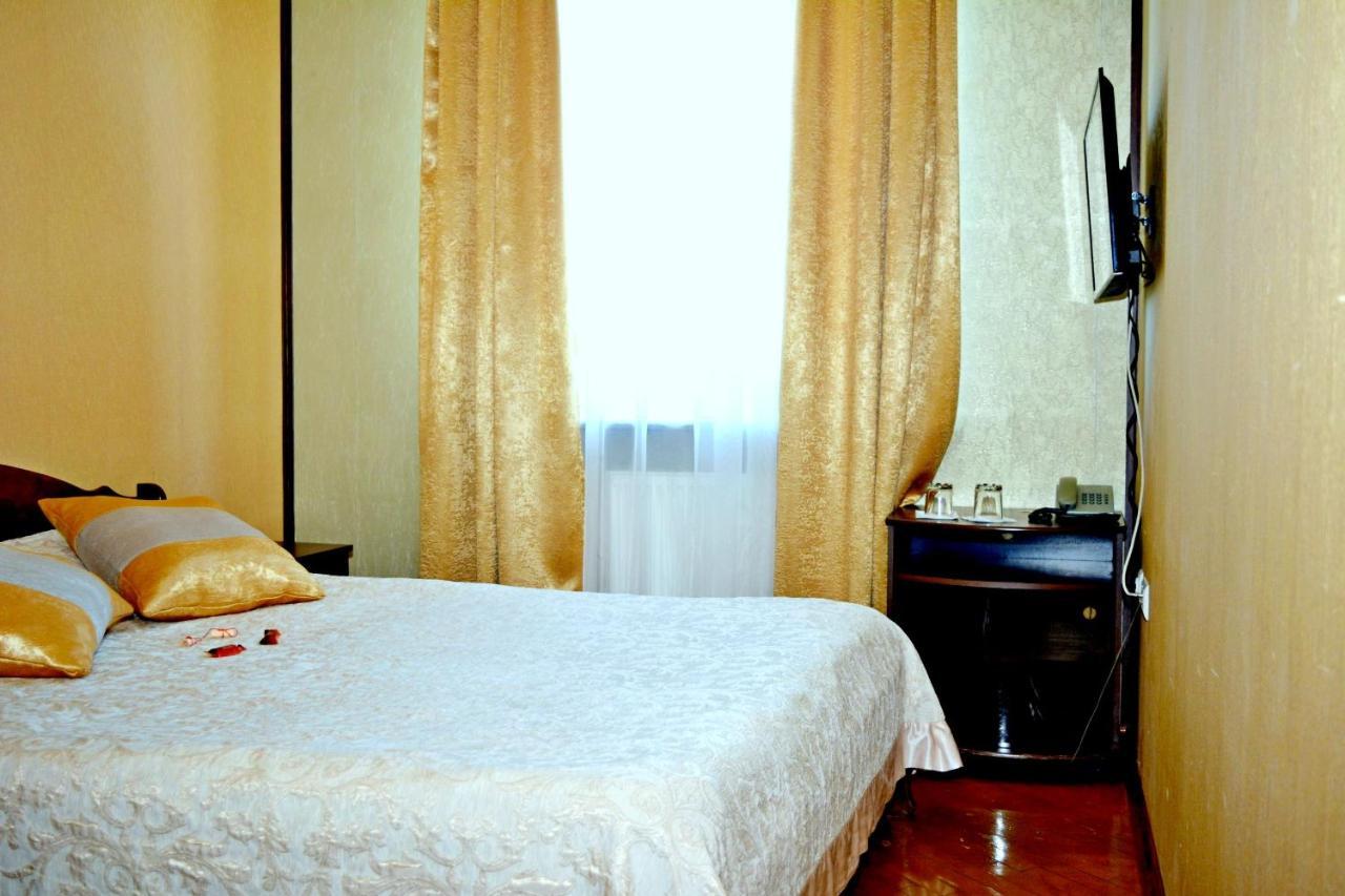 Argo Hotell Lviv Eksteriør bilde
