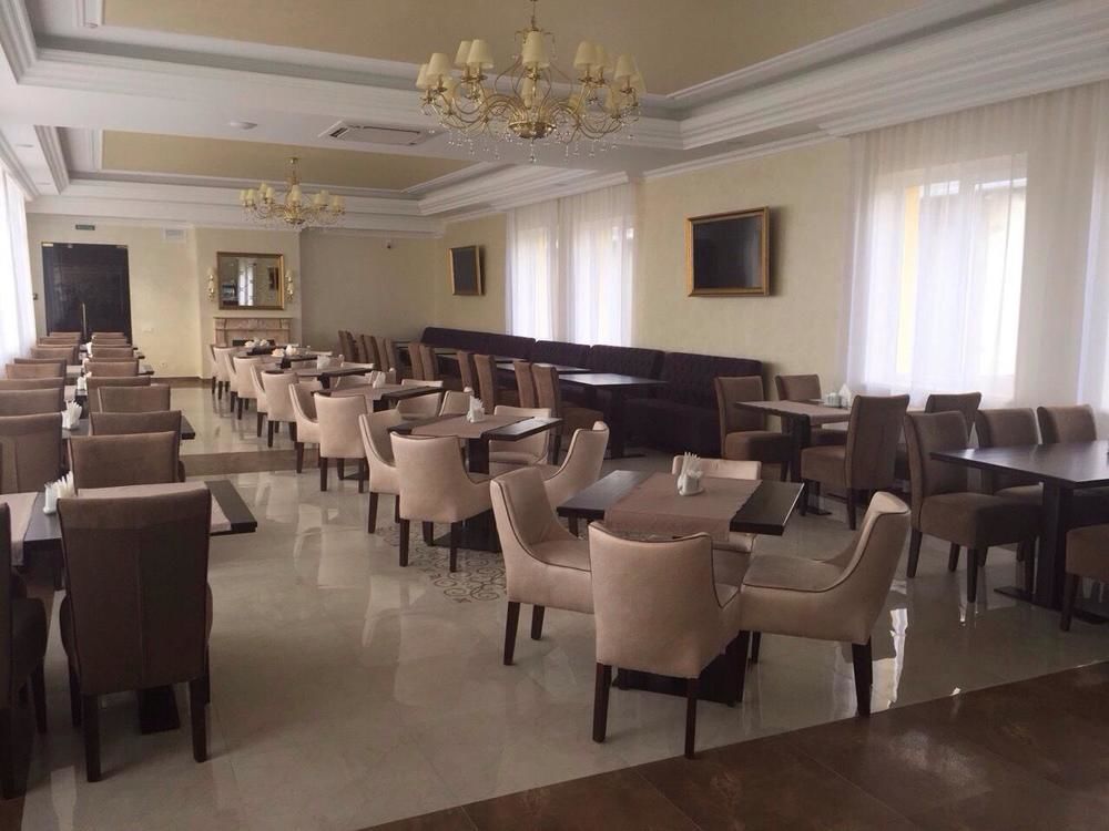 Argo Hotell Lviv Eksteriør bilde