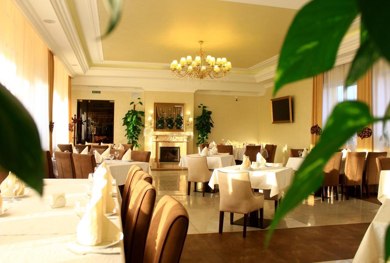 Argo Hotell Lviv Eksteriør bilde