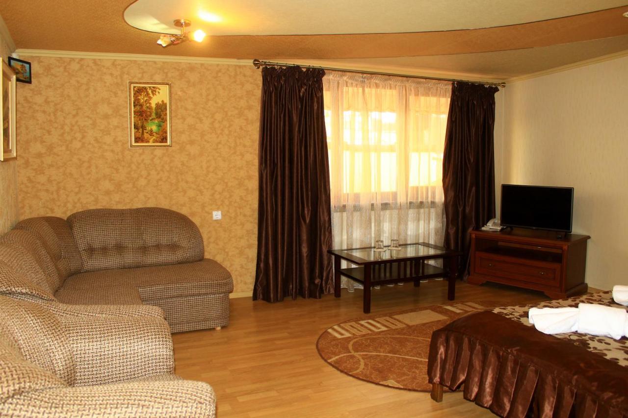 Argo Hotell Lviv Eksteriør bilde