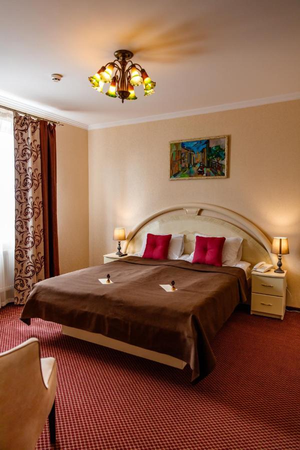 Argo Hotell Lviv Eksteriør bilde