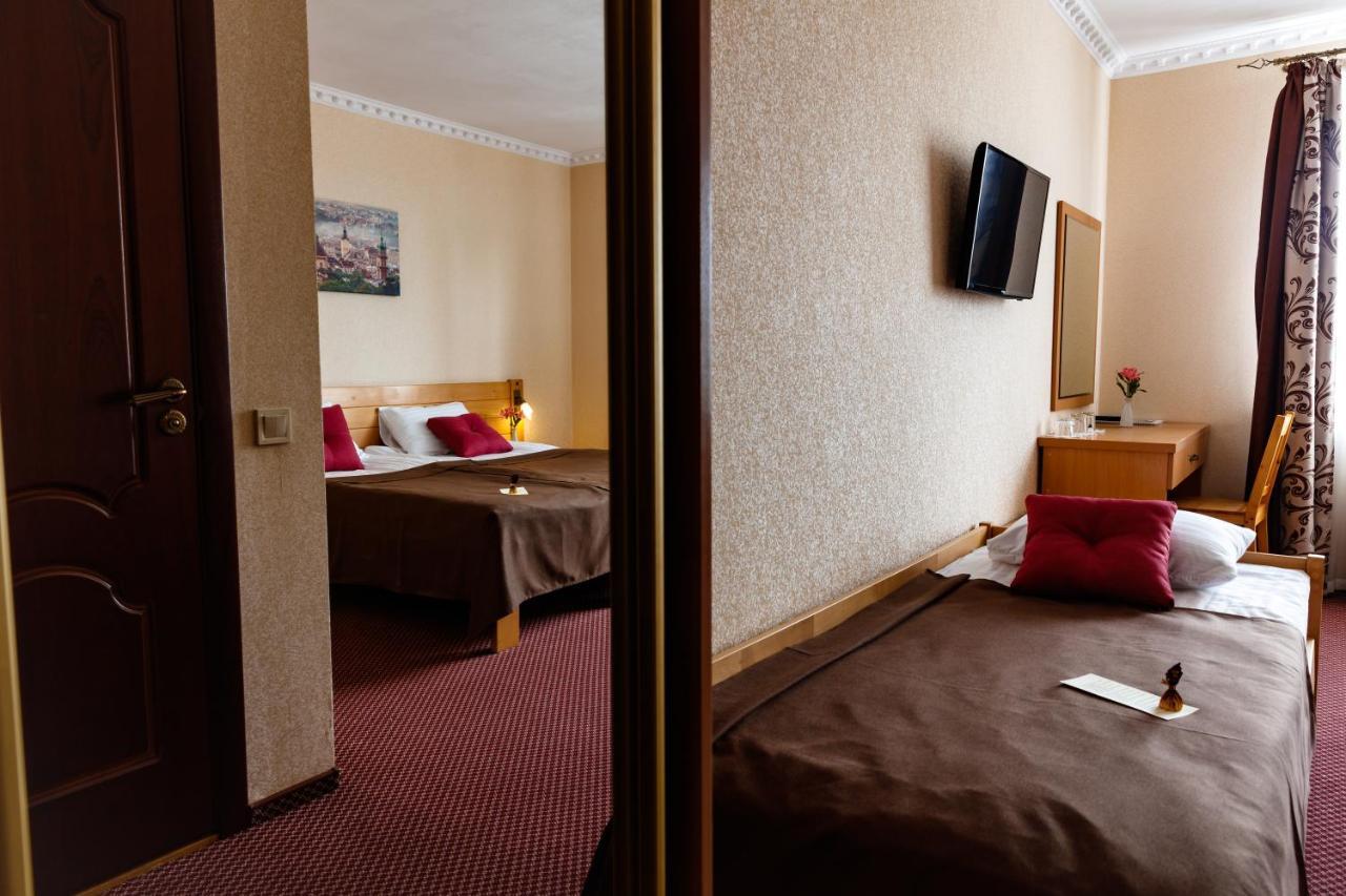 Argo Hotell Lviv Eksteriør bilde