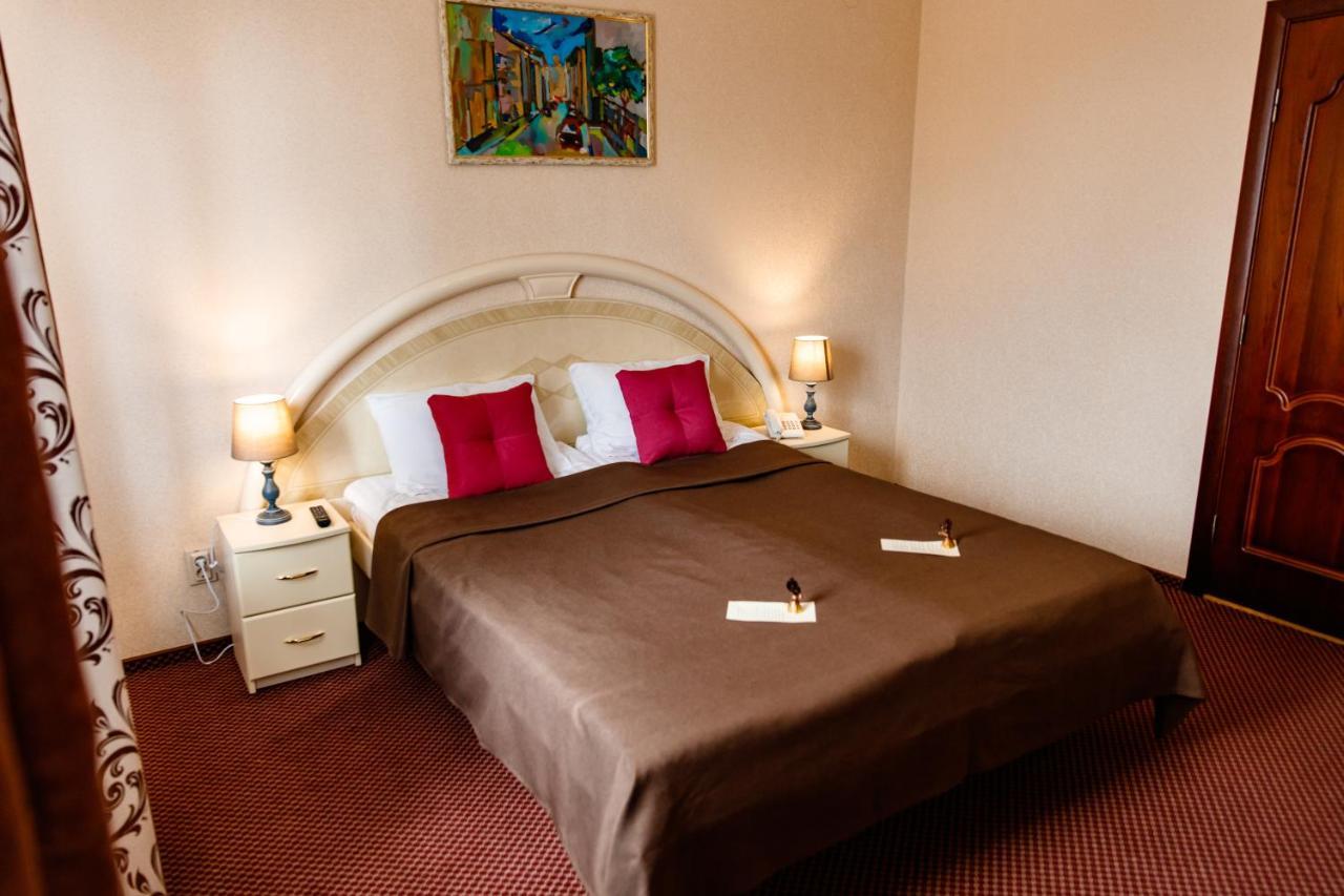 Argo Hotell Lviv Eksteriør bilde