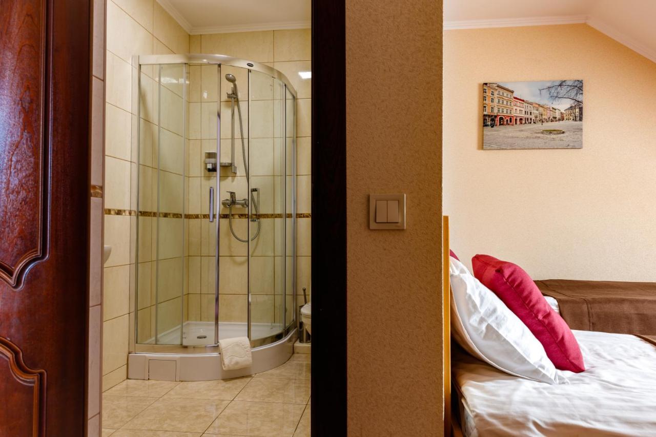 Argo Hotell Lviv Eksteriør bilde